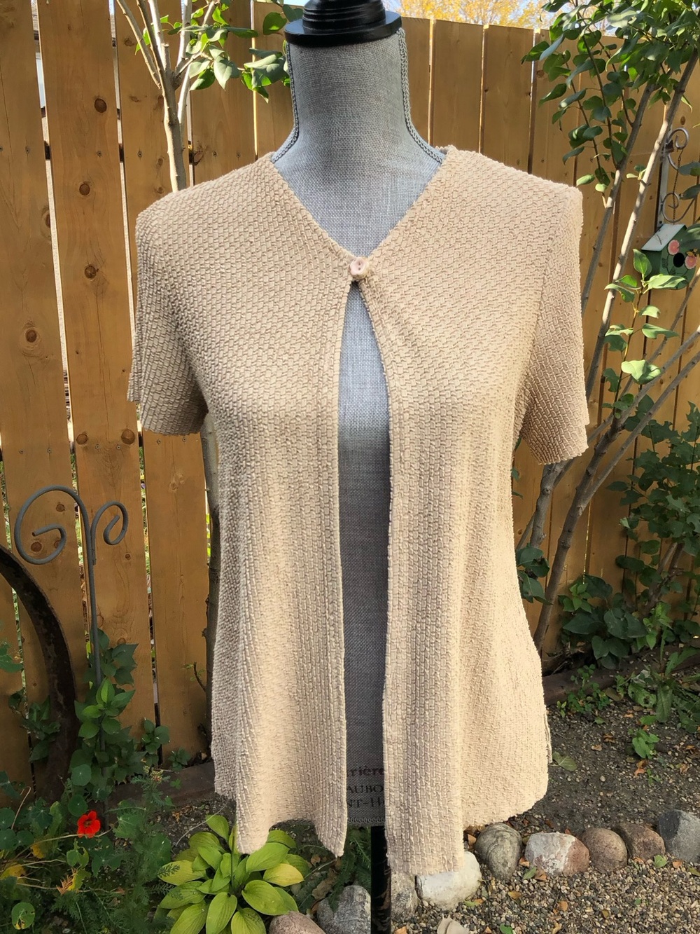 Vintage Y2K Shair-Ade Cream Textured Short Sleeve Cardigan Shawl Cottagecore